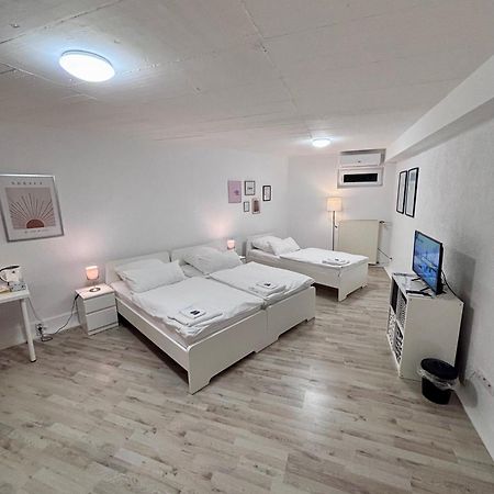 Quartier Wenzelnberg Appartement Langenfeld  Buitenkant foto