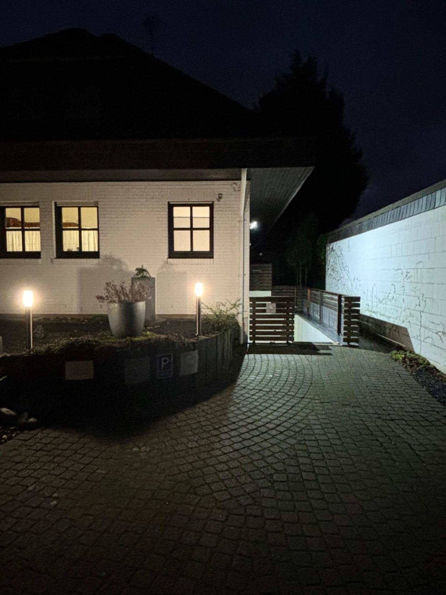 Quartier Wenzelnberg Appartement Langenfeld  Buitenkant foto
