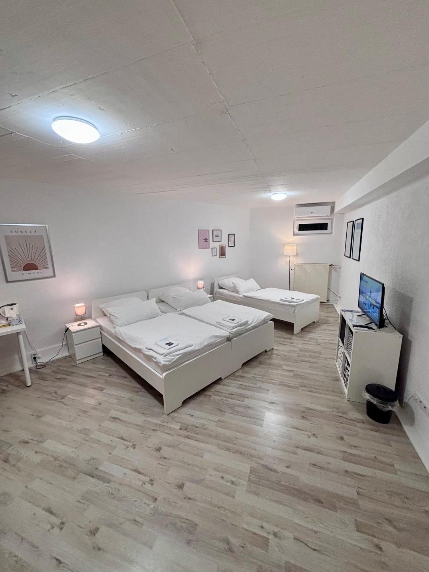 Quartier Wenzelnberg Appartement Langenfeld  Buitenkant foto